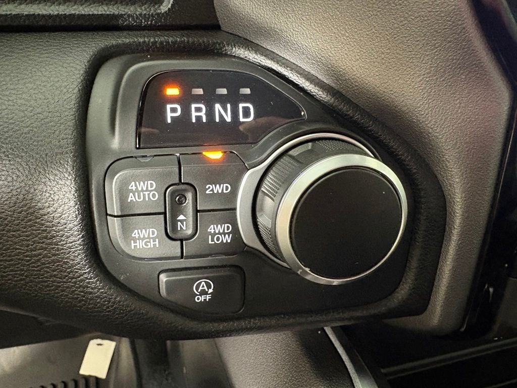 Used 2025 RAM 1500 Big Horn AWD/4WD image 26