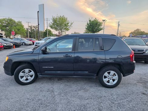 Used 2014 Jeep Compass Sport w/ Power Value Group image 4