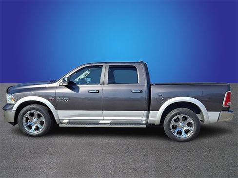 Used 2014 RAM 1500 Laramie image 7