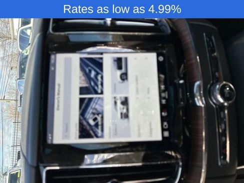 Certified 2023 Volvo XC60 B5 Plus image 21