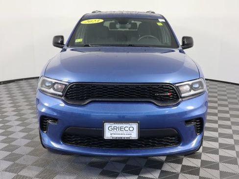 Used 2023 Dodge Durango GT w/ Blacktop Package AWD/4WD image 3