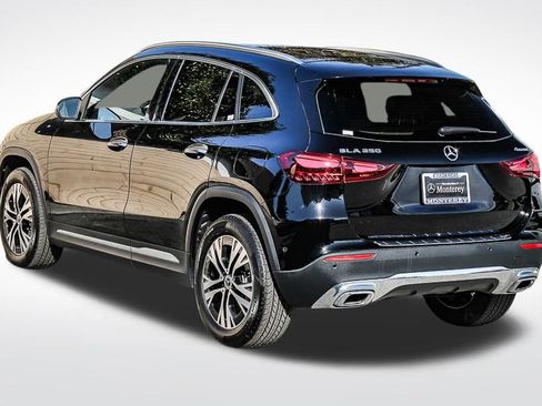 Used 2025 Mercedes-Benz GLA 250 4MATIC image 7