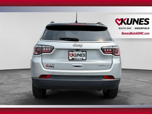 Used 2025 Jeep Compass Limited AWD/4WD image 9