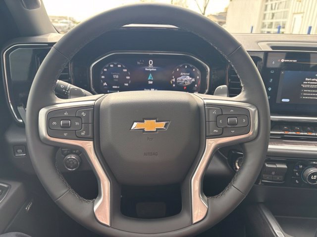 Used 2026 Chevrolet Silverado 1500 LTZ w/ LTZ Premium Package AWD/4WD image 16