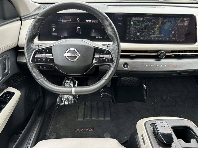 Used 2023 Nissan Ariya AWD image 3