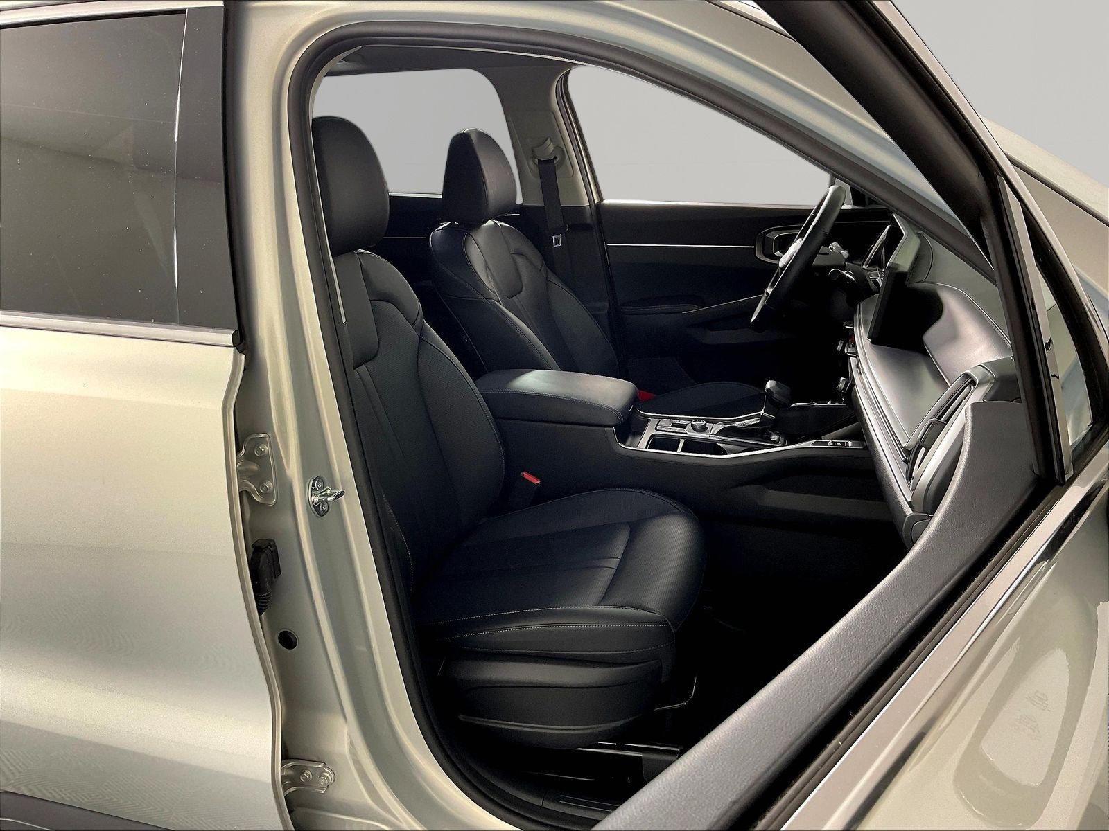 Certified 2026 Kia Sorento S w/ S Panoramic Sunroof Package FWD image 30