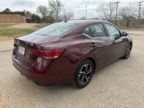 Used 2025 Nissan Sentra SV image 20