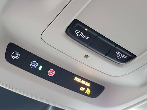 Certified 2023 Buick Envision Preferred image 25