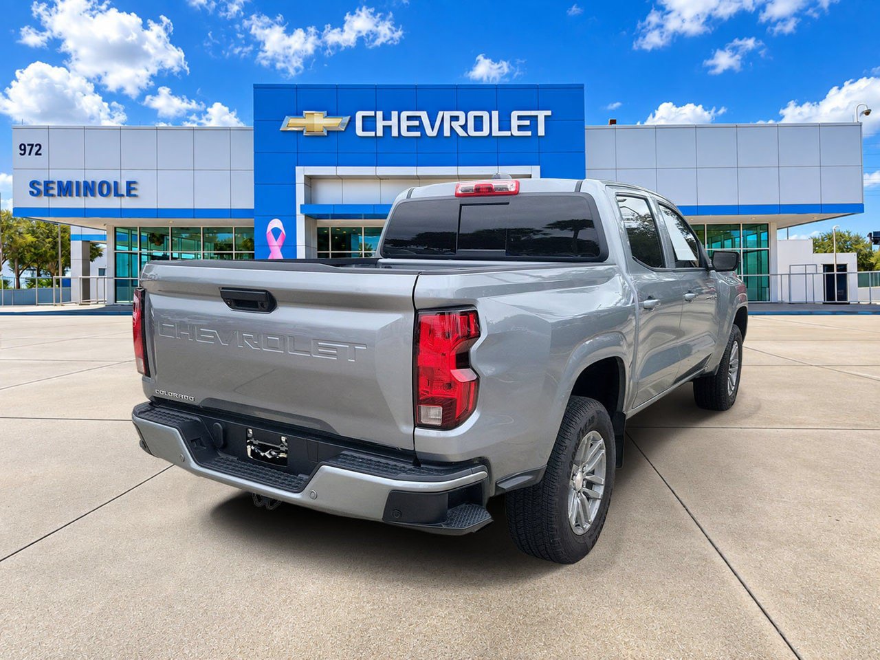 Certified 2026 Chevrolet Colorado LT RWD image 3