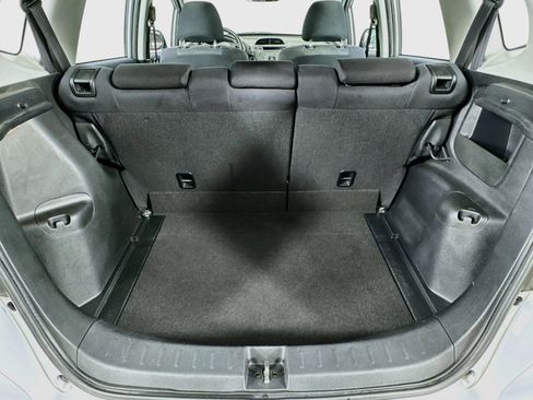 Used 2011 Honda Fit Sport image 22