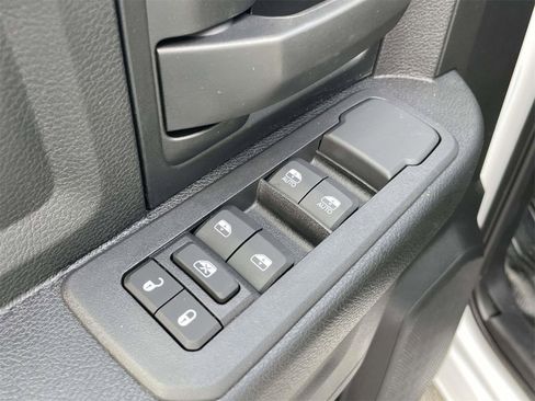 New 2026 RAM 5500 Tradesman w/ Chrome Appearance Group image 27