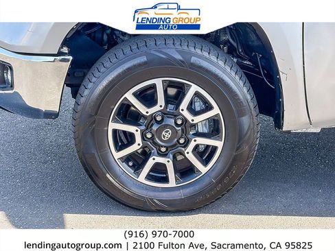 Used 2019 Toyota Tundra SR5 w/ TRD Off Road Package image 9