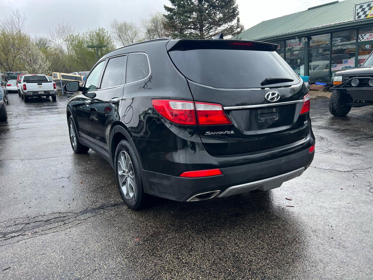 Used 2016 Hyundai Santa Fe SE AWD/4WD image 6