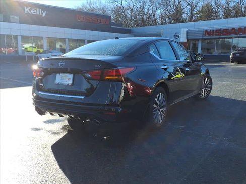 Certified 2023 Nissan Altima 2.5 SV w/ SV Premium Package image 5