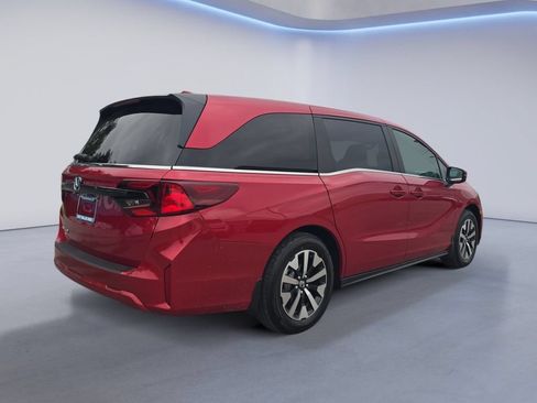 New 2026 Honda Odyssey EX-L image 6
