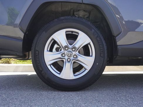 Used 2025 Toyota RAV4 XLE AWD/4WD image 34