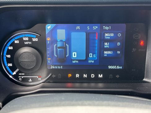 Used 2024 Ford Bronco Outer Banks AWD/4WD image 23