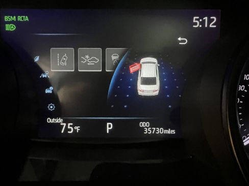 Used 2023 Toyota Camry SE image 11