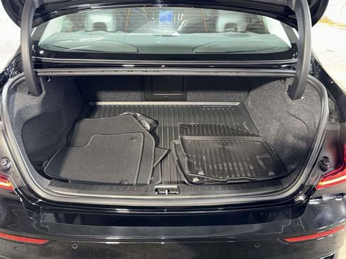 Used 2023 Volvo S60 B5 Plus w/ Climate Package FWD image 17