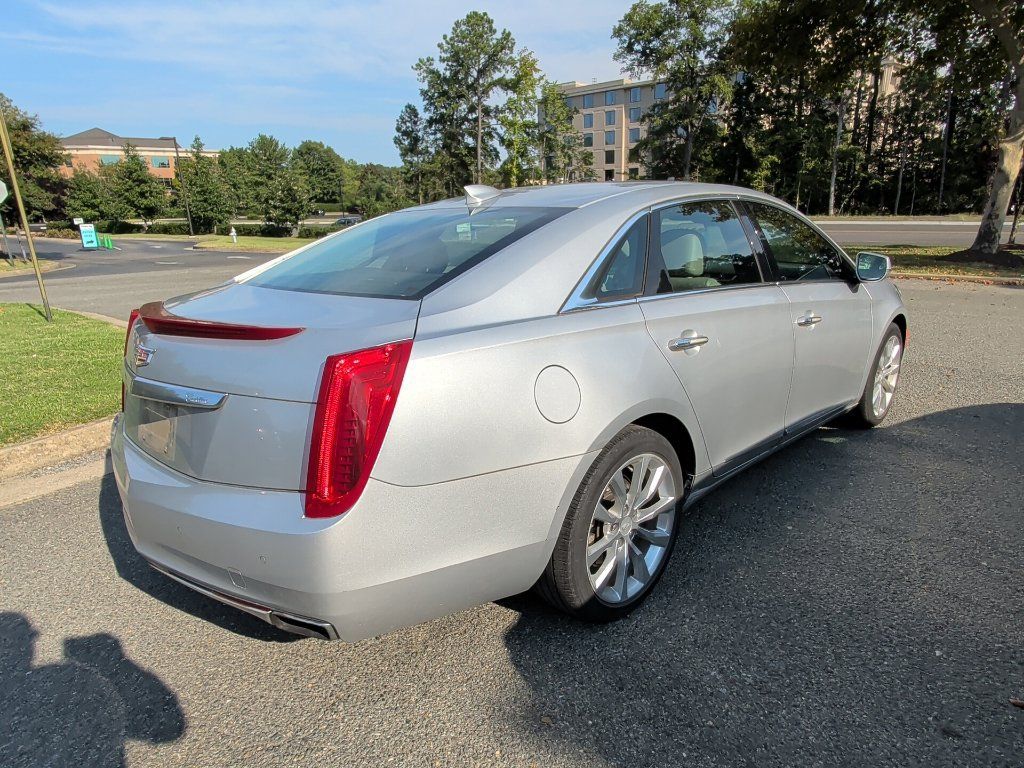 Used 2016 Cadillac XTS Luxury w/ Driver Awareness Package FWD image 3