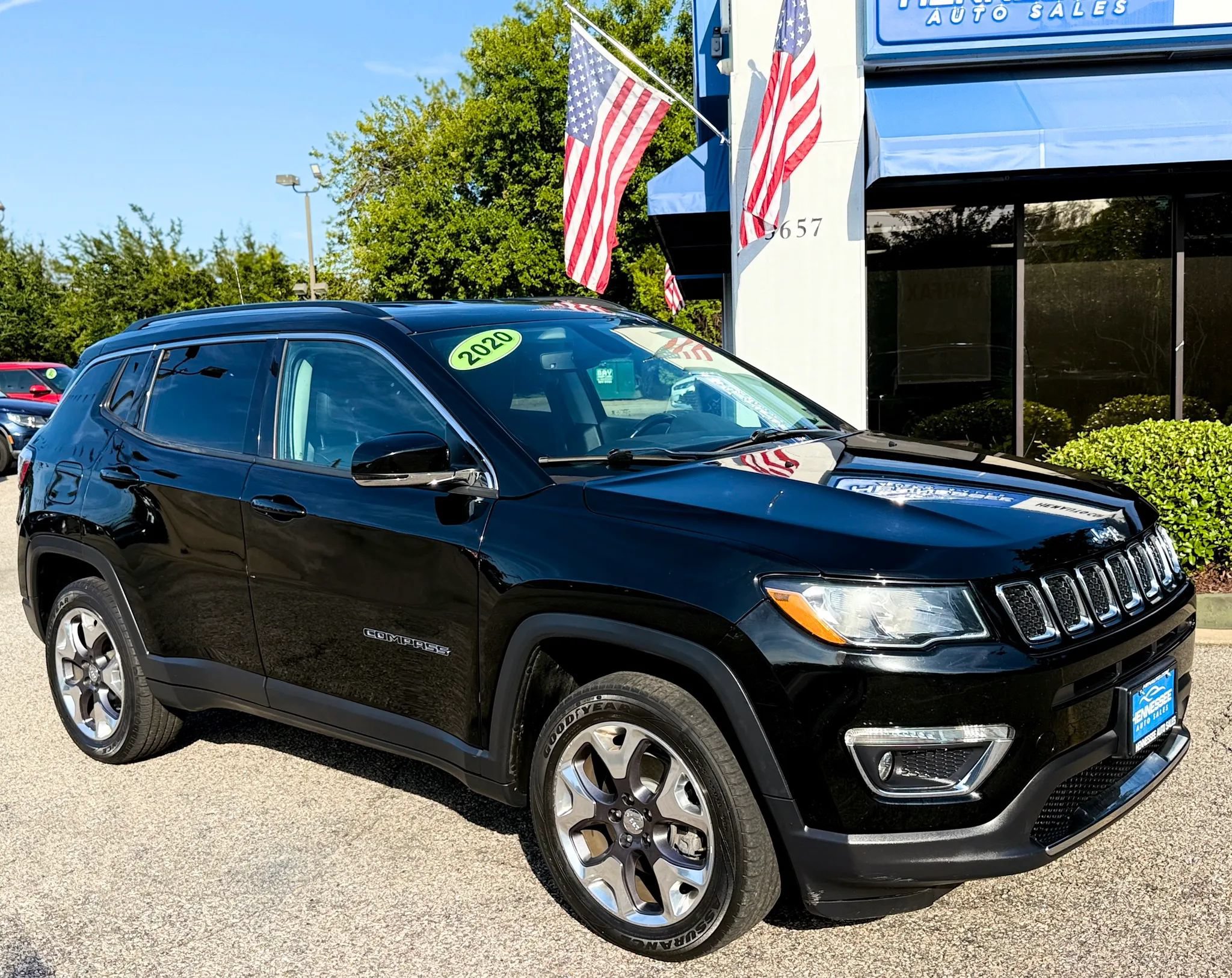 Used 2020 Jeep Compass Limited AWD/4WD image 1