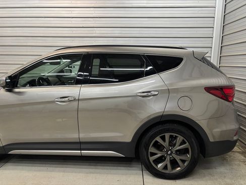 Used 2017 Hyundai Santa Fe Sport w/ Cargo Package AWD/4WD image 13