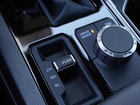 New 2026 Toyota Tundra SR5 image 18