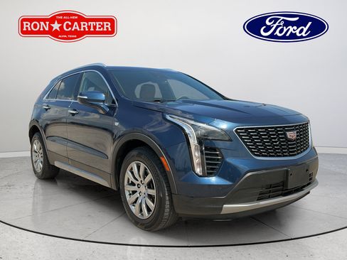 Used 2021 Cadillac XT4 Premium Luxury FWD image 1