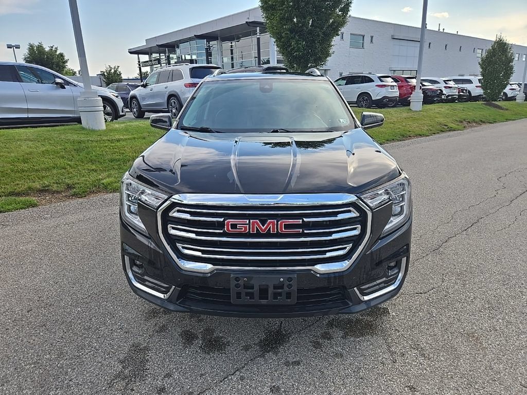 Used 2022 GMC Terrain SLT AWD/4WD image 9
