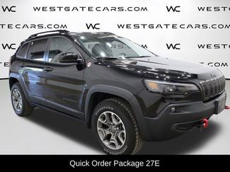 Used 2022 Jeep Cherokee Trailhawk video 2