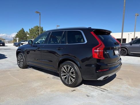 Used 2020 Volvo XC90 T5 Momentum w/ Protection Package Premier image 7