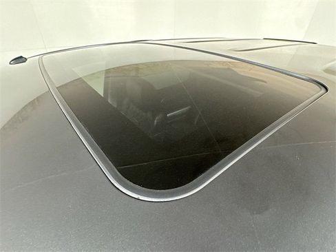 Used 2016 Toyota Tundra Platinum image 21