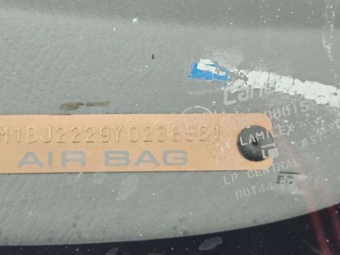 Used 2000 MAZDA Protege LX image 14