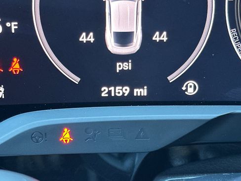 Certified 2025 Porsche Taycan Turbo image 33