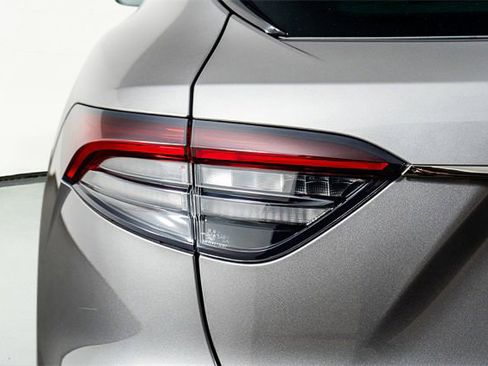 Used 2022 Maserati Levante Modena image 32