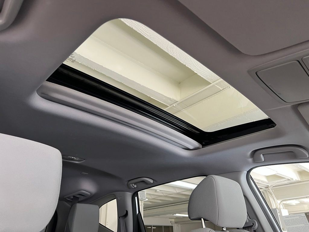 Used 2017 Honda CR-V EX image 23