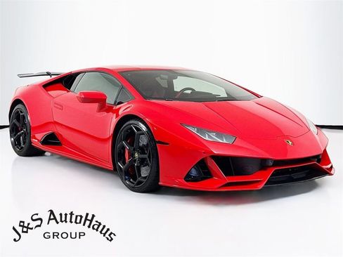 Used 2020 Lamborghini Huracan EVO image 1