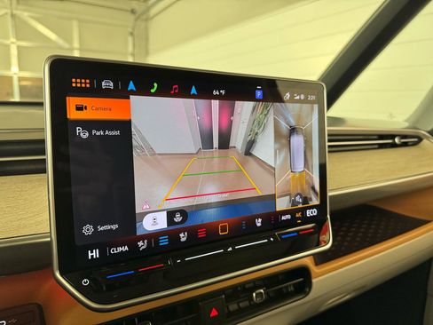 Used 2025 Volkswagen ID. Buzz 1st Edition image 24