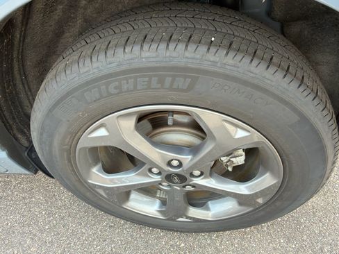 Used 2024 Ford Escape ST-Line w/ Tech Pack #1 AWD/4WD image 9