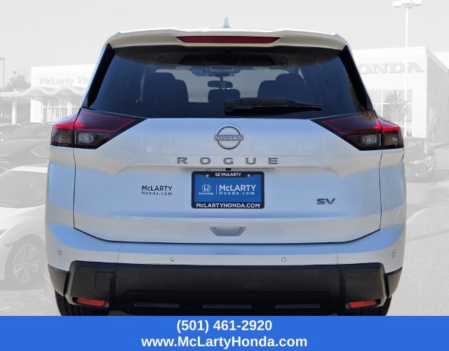 Used 2024 Nissan Rogue SV FWD image 7