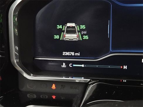 Used 2022 Chevrolet Silverado 1500 LT image 18