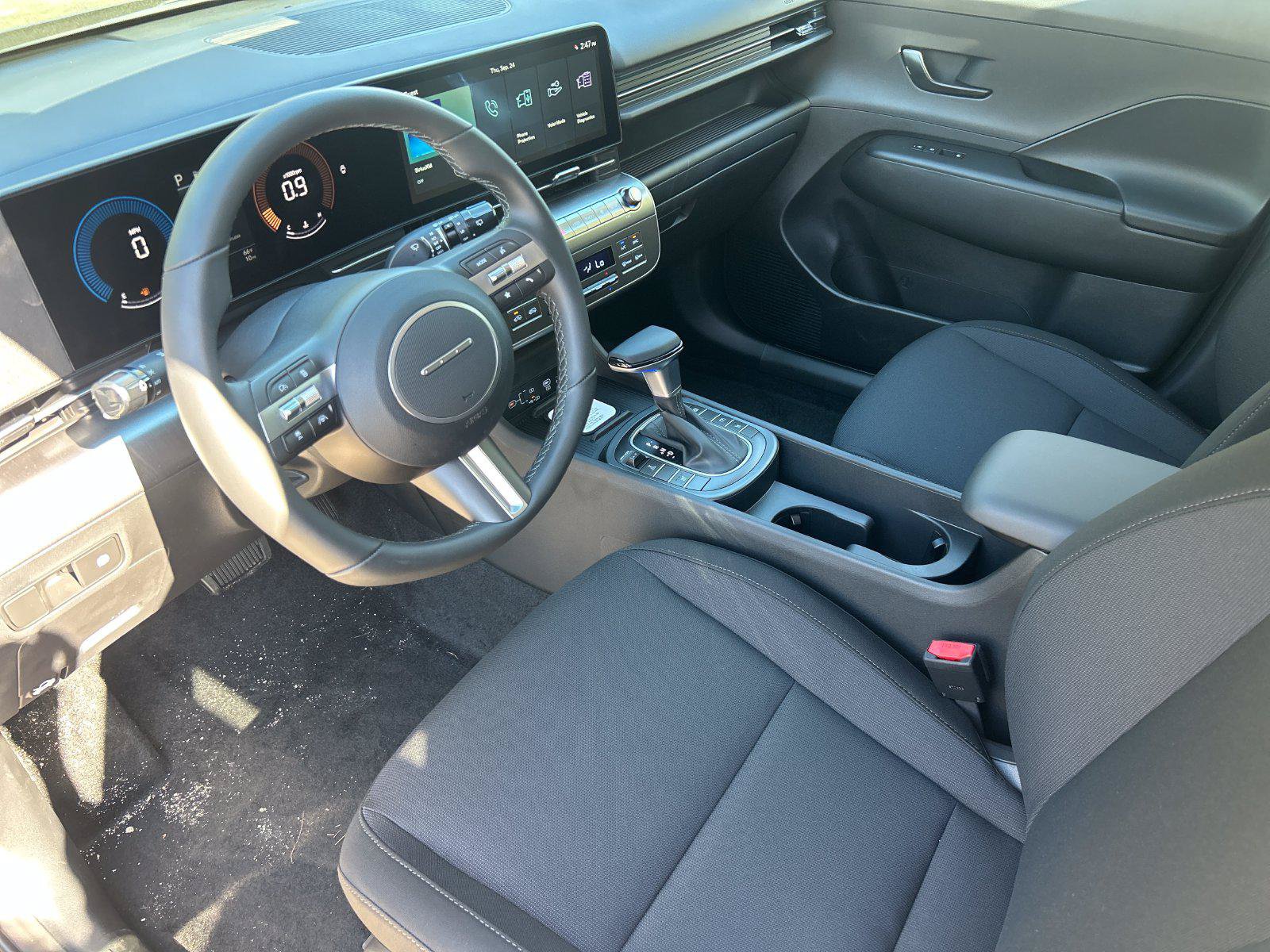 New 2027 Hyundai Kona SEL Sport AWD/4WD image 12