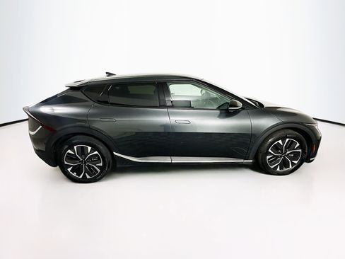 Used 2024 Kia EV6 Light image 10