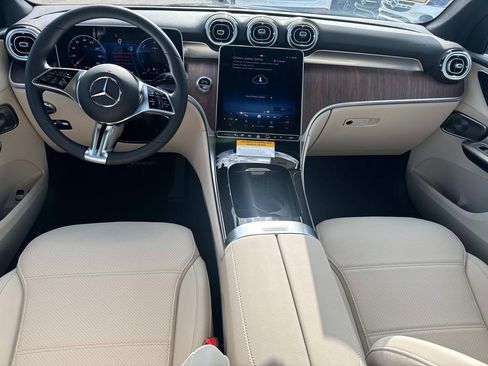 New 2026 Mercedes-Benz GLC 350e 4MATIC image 7