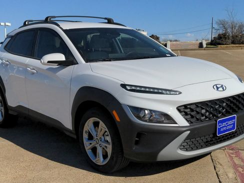 Certified 2023 Hyundai Kona SEL AWD/4WD image 1