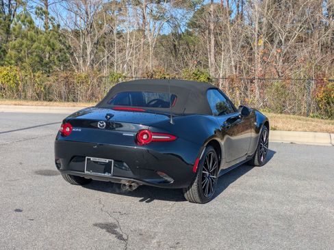 Used 2024 MAZDA MX-5 Miata Grand Touring image 5