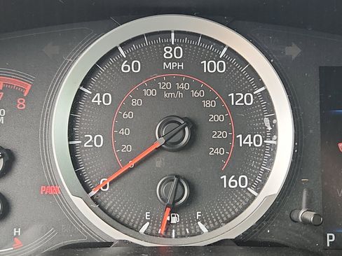 Used 2021 Toyota Corolla SE image 12