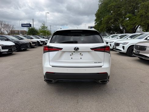 Used 2020 Lexus NX 300 FWD w/ Comfort Package image 5