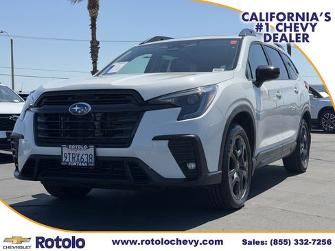Used 2025 Subaru Ascent Onyx Edition AWD/4WD image 3