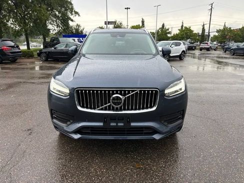 Used 2020 Volvo XC90 T6 Momentum AWD/4WD image 2